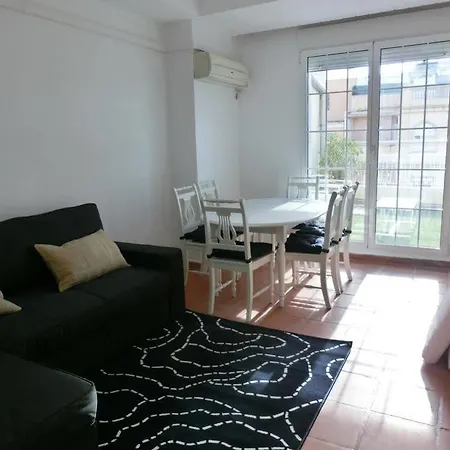 Total Attics Iii Apartment *